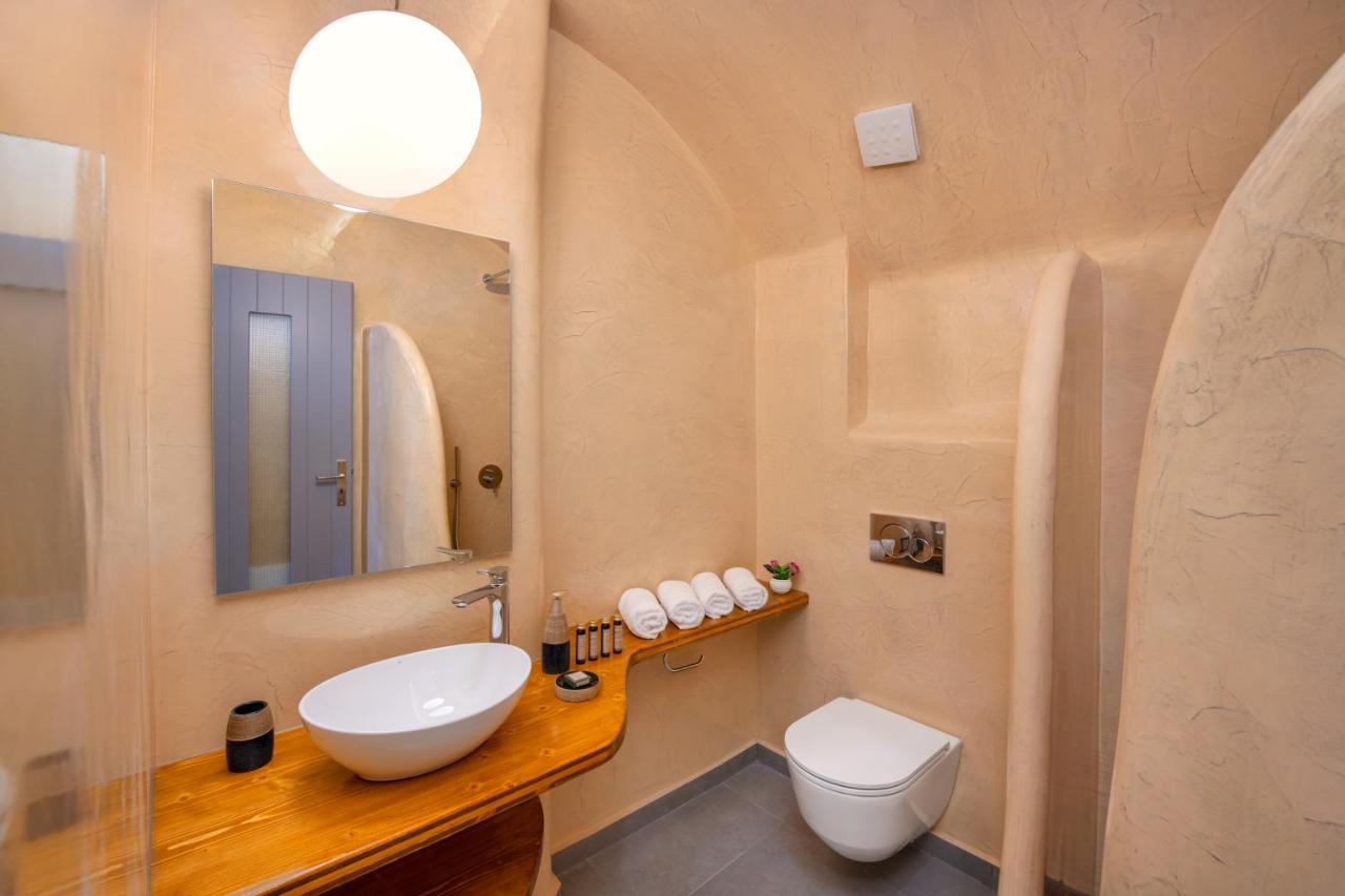 Abasa Suites Fira  Exteriör bild